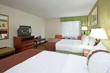 Baymont & Hotel 3*